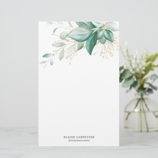 Stoffig Groen Goud Eucalyptus Groen Monogram Briefpapier (Staand voorkant)