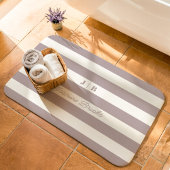 Stoffig Lavendel Witte Brede Strepen Monogram Naam Badmat
