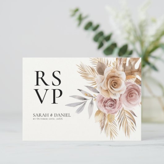 Stoffig Roos Bloemen Krans Trouwen RSVP Kaartje (Staand voorkant)