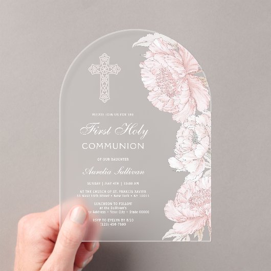 Stoffig Roze Witte Pioenen Boog Eerste Communie Acryl Uitnodigingen (Insitu (Draagbaar))