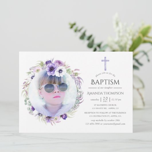 Stoffig Violet Bloemen Doop Kaart (Staand voorkant)