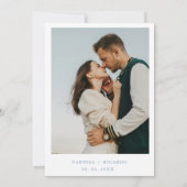 Stoffige Blauw Gouden Bloemen Alles in één Trouwfe Save The Date (Achterkant)