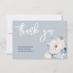 Stoffige blauw-witte bloemige baby showers kaart