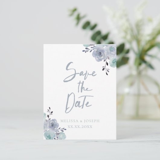 stoffige blauwe bloem met uitzondering van de datu aankondigingskaart (Staand voorkant)