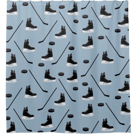 Stoffige Blauwe IJshockey Stick, Schaatsen & Puck  Douchegordijn (Voorkant)