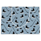 Stoffige Blauwe IJshockey Stick, Schaatsen & Puck  Groot Cadeauzakje (Voorkant)