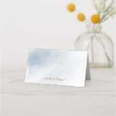 Stoffige blauwe kalligrafie rustieke bruiloft plaa plaatskaartje (Achterkant)