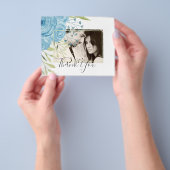 Stoffige Blauwe Rozen Limoenbladeren Trouwbudget Flyer (Hand)