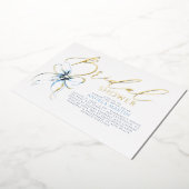 Stoffige Blauwe Strik Elegante Script Moderne Brui Folie Uitnodiging (Gedraaid)
