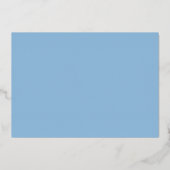 Stoffige Blauwe Strik Elegante Script Moderne Brui Folie Uitnodiging (Achterkant)