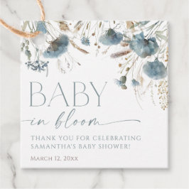 Stoffige blauwe wilde bloemen baby in bloei jongen bedankjes labels