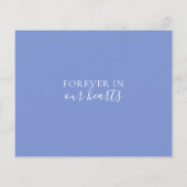 Stoffige blauwe zonnebloemen delen een herdenkings (Achterkant)