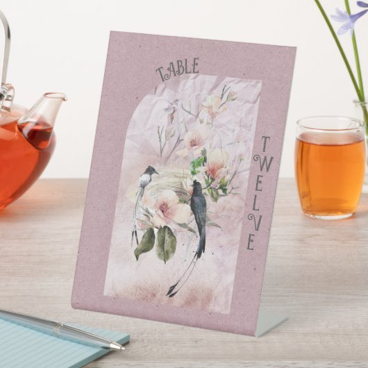 Stoffige Bourgogne Magnolia Bloesems en Vogels Reclamebord Met Voetstuk (Insitu)