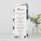 Stoffige marineblauw & wit bloemenbruiloft waterve menu (Staand voorkant)