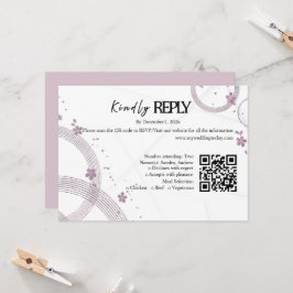 Stoffige mauve bloemen bruiloft RSVP kaart