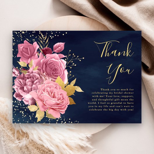 Stoffige mauve roze bloem bruiloftsborrel in navyb bedankkaart
