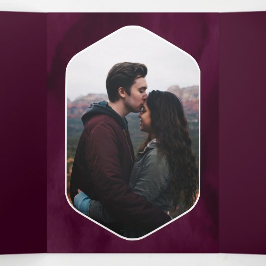 Stoffige Paarse Waterverf Bloemfoto Plum bruiloft Drieluik Uitnodiging (Binnenkant midden)