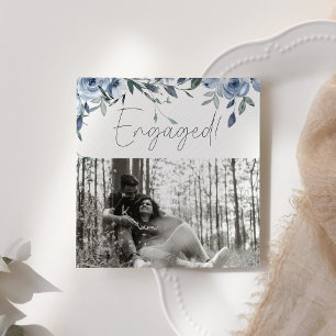 Stoffige pastelblauwe bloemen foto verlovingsfeest