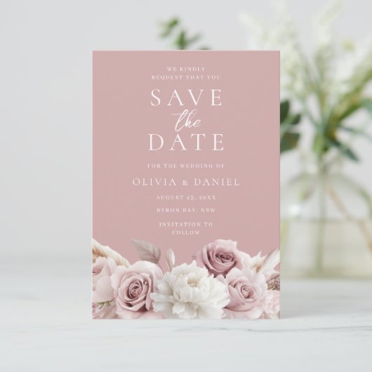 Stoffige Roos & Blush Rozen Elegante Trouwdag Save The Date (Staand voorkant)