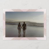 stoffige roos roze klassieke deco goudfoto save the date (Achterkant)