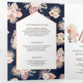 Stoffige Roze Bloem Boho Arbor Navy QR Code Trouwe Drieluik Uitnodiging (Binnenzijde eerst)