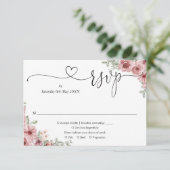 Stoffige Roze Bloemige Elegante Script Hart RSVP Kaartje (Staand voorkant)