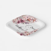 Stoffige Roze Boho Bloem Moderne Script Bruiloft Papieren Bordje (Gebogen)