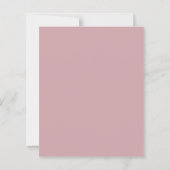 Stoffige roze monogram slinger verjaardagsuitnodig (Achterkant)