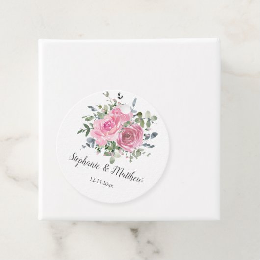 Stoffige roze rozen eucalyptus botanische bruiloft bedankjes labels (In situ)