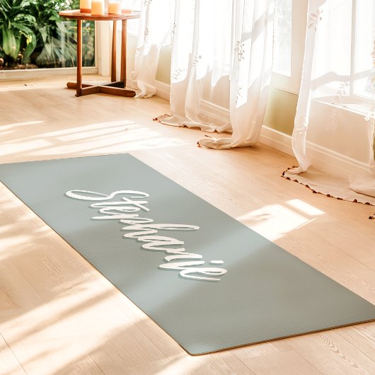 Stoffige saliegroene aangepaste naam eenvoudig yogamat