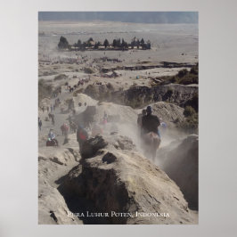 Stoffige weg naar tempel Indonesië Reisbestemming Poster