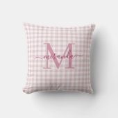 Stofkleurige roze geruite sierkussen met monogram (Voorkant)
