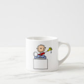 Stokfiguur doet afwas espresso kop (Rechts)