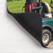 Stokfiguur Golfer in een Golfkar Muismat (Hoek)