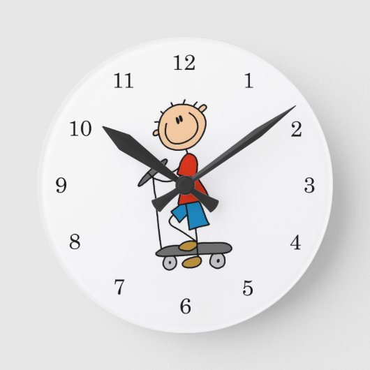 Stokfiguur Jongen op Step Ronde Klok (Voorkant)