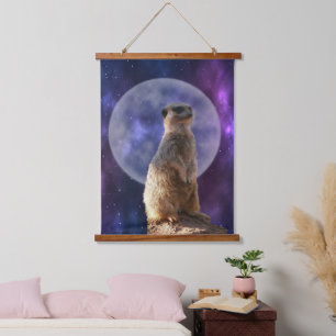 Stokstaartje op blauwe volle maan nacht, hangend wandkleed