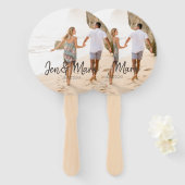 Stolen Foto. Naam en Jaar Typografie. Handwaaier (Voorkant en achterkant)