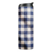 stolsel van blauwe gingham, textuur van shirten thermosbeker (Gedraaid links)
