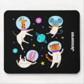 Stomme astronautdieren die in de ruimte zweven muismat (Voorkant)