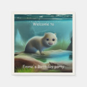 Stomme baby otter in vijver - personaliseerbaar servet (Voorkant)