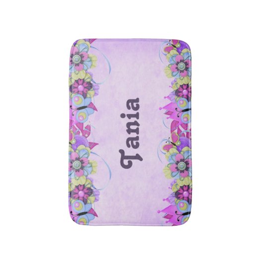 Stomme bloemen en vlinders op roze badmat (Voorkant Verticaal)