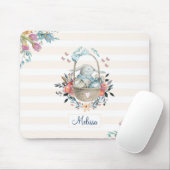 Stomme Bunny in een mand met eieren en  bloemen Muismat (Met muis)