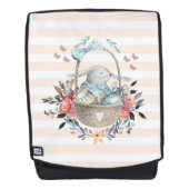 Stomme Bunny in een mand met eieren en  bloemen Rugtassen (Voorkant)