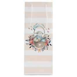 Stomme Bunny in een mand met eieren en  bloemen Wijn Cadeautas