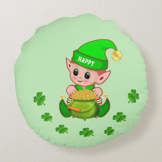 Stomme elf, pot goud & shamrocken op lichtgroen rond kussen (Achterkant)