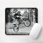 Stomme fietsen in de bossen muismat (Met muis)