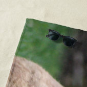 Stomme ginger bunny met grote oren strandlaken (In situ)