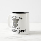 Stomme mensen houden me in dienst tweekleurige koffiemok (Voorkant links)