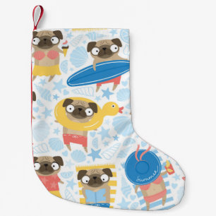Stomme pugs op vakantie. patroon met cartoon kleine kerstsok