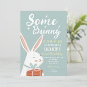 Stomme Witte Bunny die een dag ronddraait Kaart (Staand voorkant)